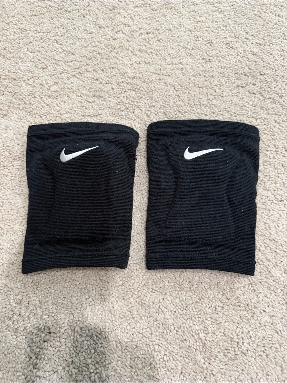 Nike knee pads